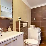 3 Bedroom Gorgeous Home In Plano