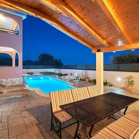 3 Bedroom Gorgeous Home In Plano Tatil Evi Plano